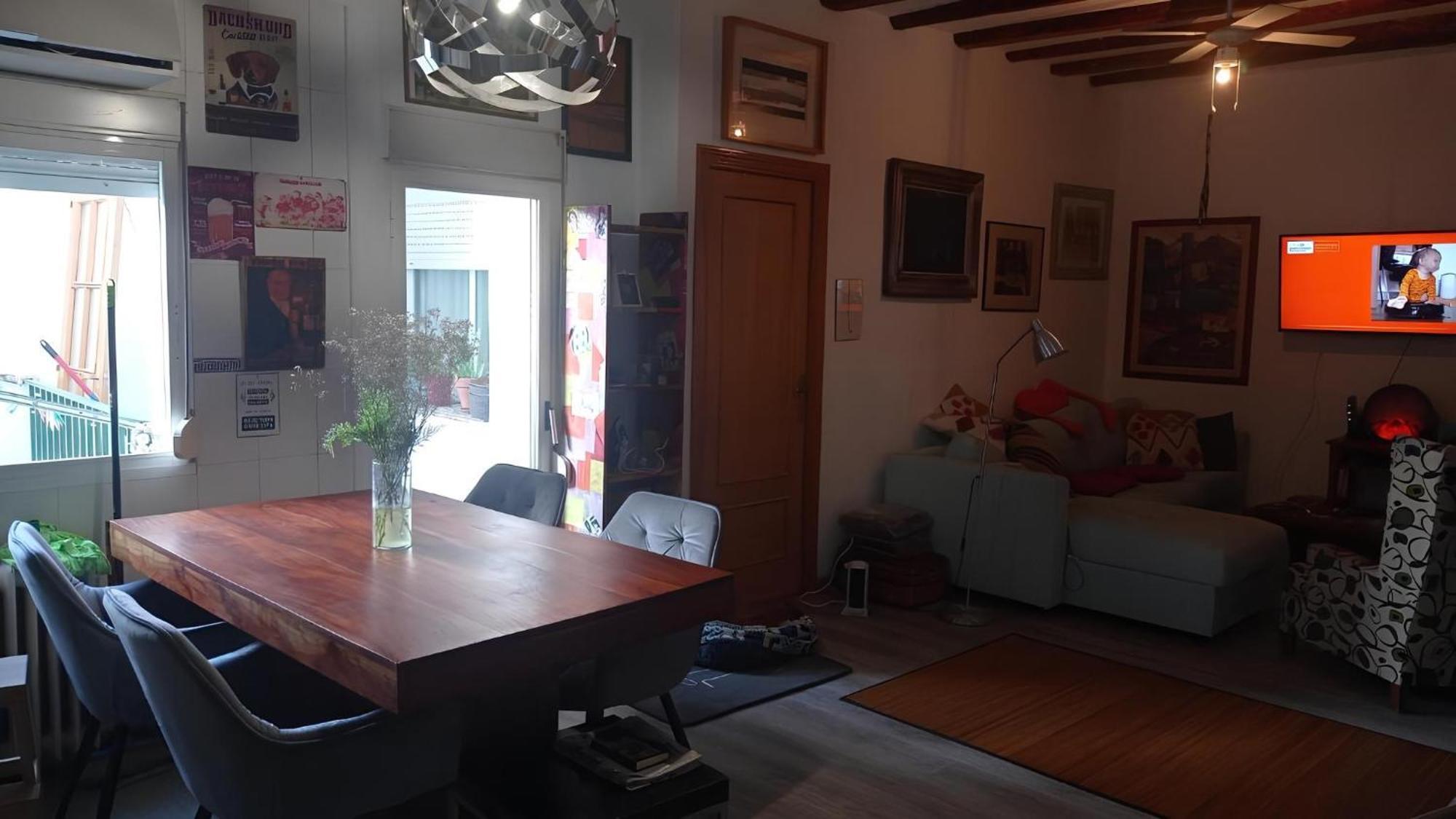 Piso Para 4 Con 2 Parking En Casco Historico De Zaragoza 2 Noches Minimo Exterior foto